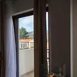 Apartamento Rokani Ii At Center *
