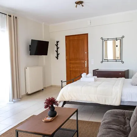 Rokani Ii At Center * Kalavryta