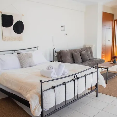 Rokani Ii At Center *