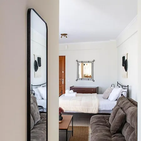 Apartment Rokani Ii At Center