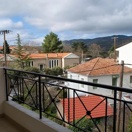 Rokani Ii At Center Апартаменты Калаврита