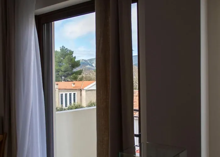 Appartement Rokani Ii At Center *