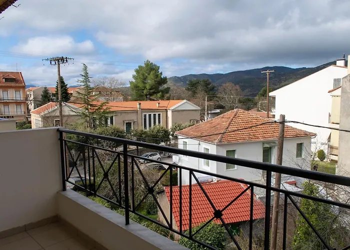 Rokani Ii At Center Appartement Kalavryta